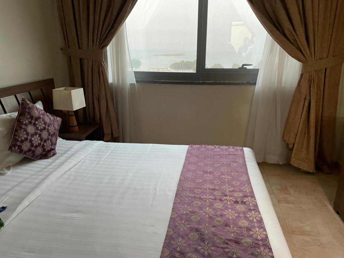 Enwan Suites Hotel Jubail Exterior photo